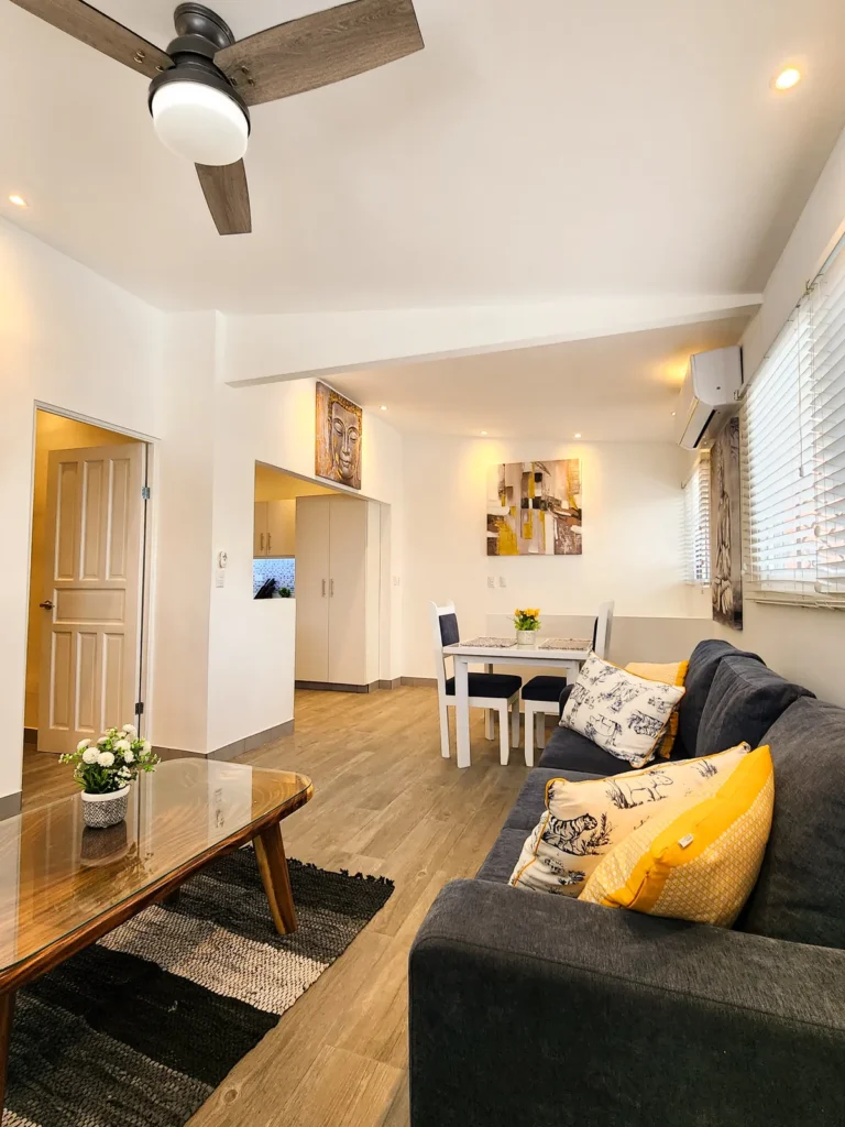 Spacious Apartment · Photo 5