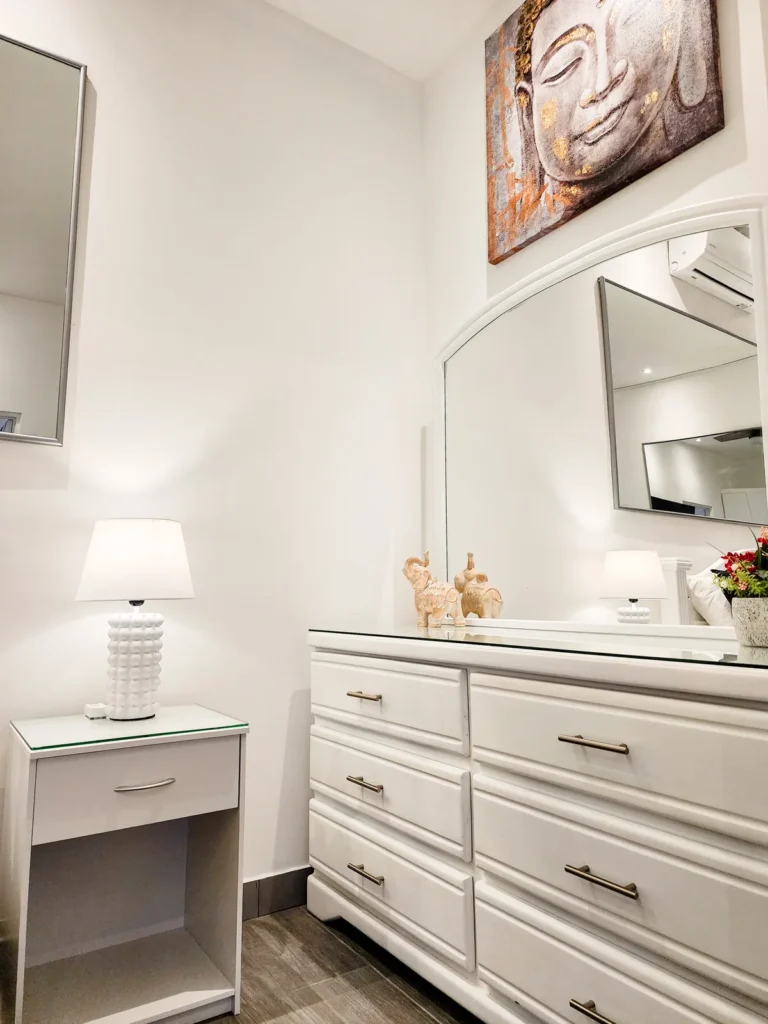 Spacious Apartment · Photo 11